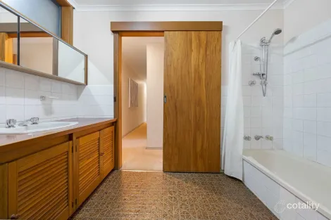Property photo of 11 Eatons Cutting Red Hill VIC 3937