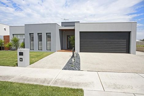 4 Kelty Ct, Highton, VIC 3216