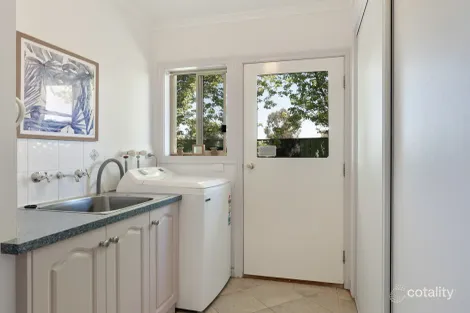 Property photo of 11 Bourke Drive Benalla VIC 3672