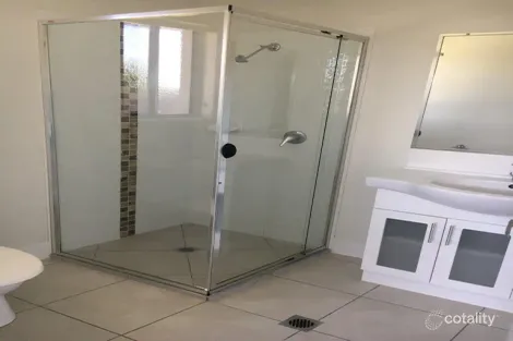 Property photo of 96 Oldmill Drive Beaconsfield QLD 4740