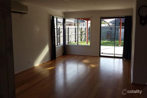 Property photo of 25 Amberley Drive Pakenham VIC 3810