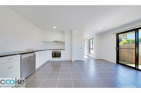 Property photo of 12 Hedgerose Way Parkhurst QLD 4702