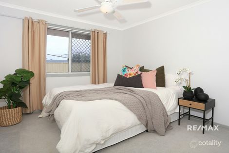 Property photo of 10 Jura Parade Merrimac QLD 4226