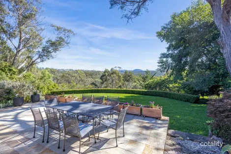 22 Farnham Ave, Wentworth Falls, NSW 2782