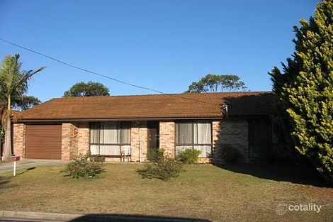 8 Sovereign Cres, Chittaway Bay, NSW 2261