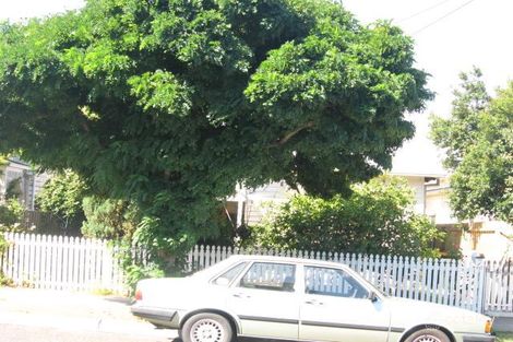 42 Oakbank St, Newport, VIC 3015