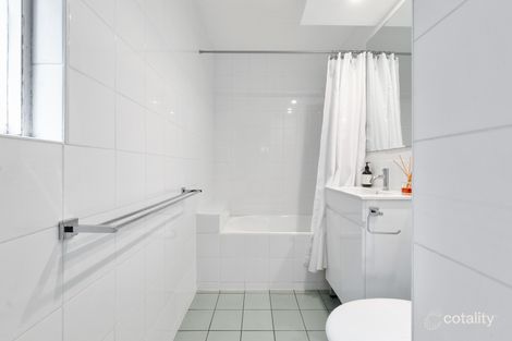 Property photo of 9/68-72 Roslyn Gardens Rushcutters Bay NSW 2011