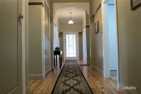 Property photo of 28 Kurrajong Street West Wyalong NSW 2671