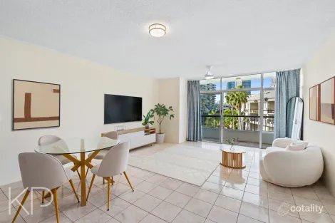 Property photo of 13/11 Paradise Island Surfers Paradise QLD 4217
