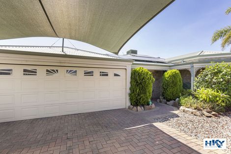 Property photo of 23 Simla Place Caversham WA 6055