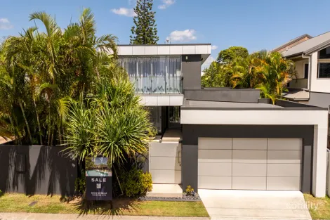 7 Remo St, Surfers Paradise, QLD 4217