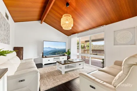 Property photo of 22 Bingara Drive Sandy Point NSW 2172