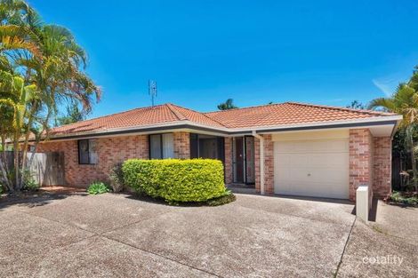 2/15 O'Doherty Ave, Southport, QLD 4215