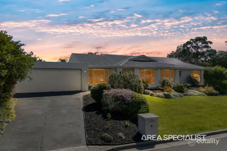 Property photo of 1 Eagle Court Blind Bight VIC 3980