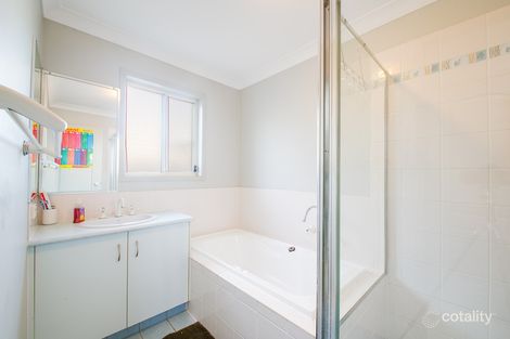 Property photo of 9 Amie Place Raceview QLD 4305