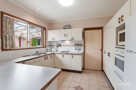 Property photo of 1 Severn Close Erina NSW 2250