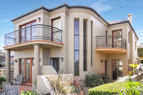 Property photo of 2B Lauderdale Avenue Fairlight NSW 2094