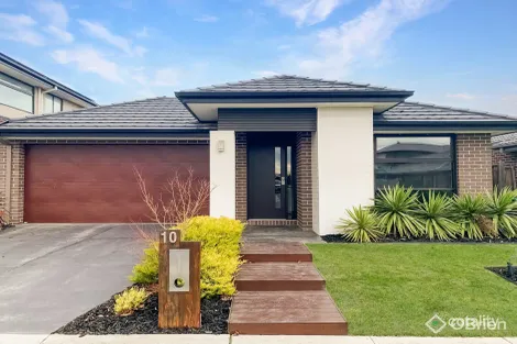 10 Serengeti St, Clyde North, VIC 3978