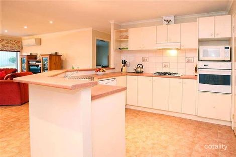 Property photo of 22 Wisteria Drive Bundoora VIC 3083