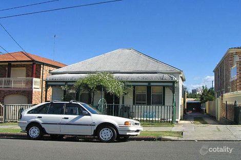 15 Paris St, Carlton, NSW 2218