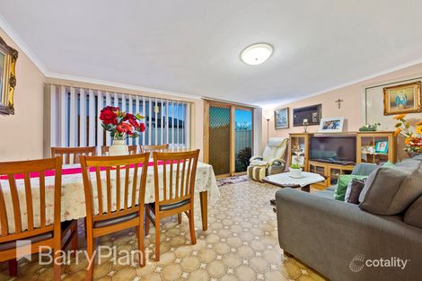 Property photo of 1/170 William Street St Albans VIC 3021