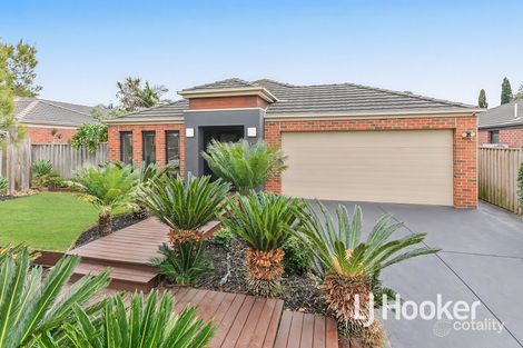 17 Wattle Valley Cl, Lyndhurst, VIC 3975