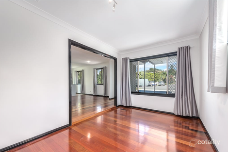 Property photo of 9 Regal Court Highland Park QLD 4211