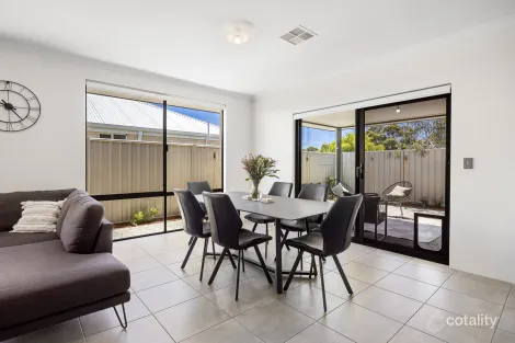 Property photo of 24 Perrinvale Loop Golden Bay WA 6174