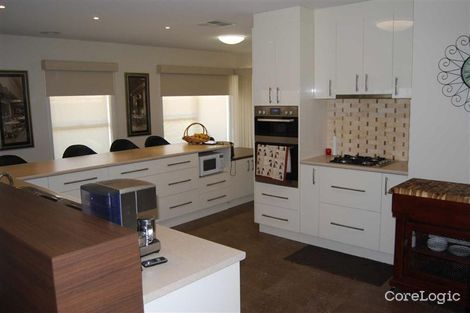 Property photo of 26 Phillip Hyland Drive Yarrawonga VIC 3730