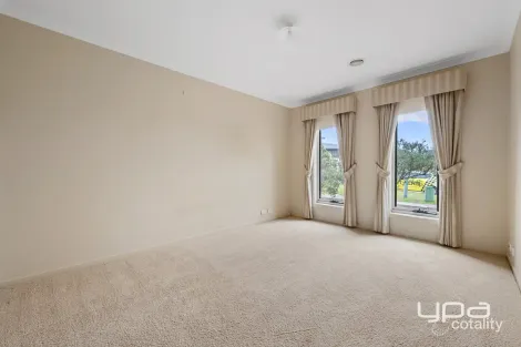 Property photo of 3 Chicory Drive Bacchus Marsh VIC 3340