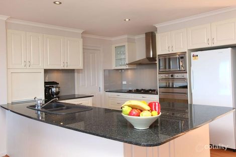 Property photo of 42 Galbraith Close Banks ACT 2906