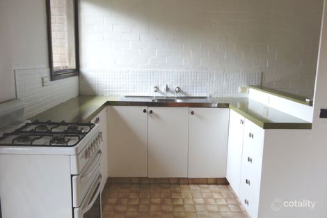 Property photo of 2/26 Woodbury Street Strathdale VIC 3550