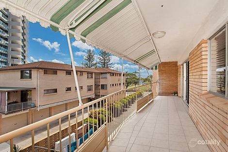 33/224 Marine Pde, Labrador, QLD 4215