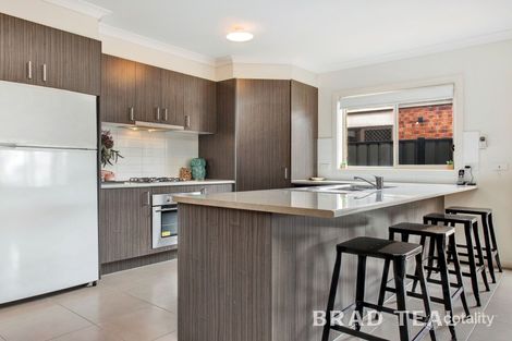 Property photo of 11 Nethercote Street Craigieburn VIC 3064