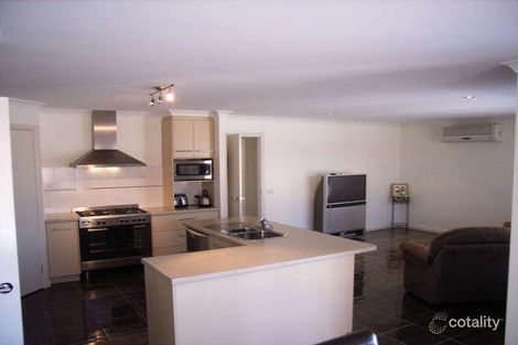 Property photo of 26 Newhaven Avenue St Albans Park VIC 3219