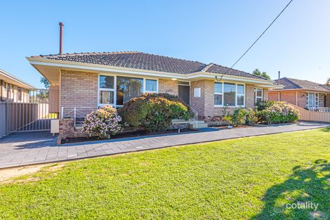 222 Wharf St, Queens Park, WA 6107