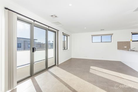 Property photo of 31/12 Dulcie Holland Crescent Moncrieff ACT 2914