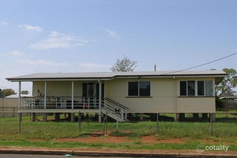 17 Aubigny Rd, Oakey, QLD 4401