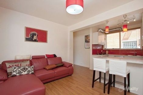Property photo of 2/68 Grey Street St Kilda VIC 3182