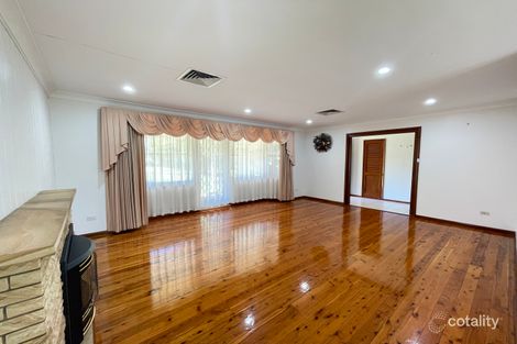 Property photo of 14 Lindisfarne Crescent Carlingford NSW 2118