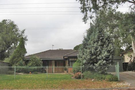 17 Boronia Dr, Hope Valley, SA 5090