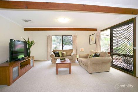 Property photo of 8 Eskdale Court Eltham North VIC 3095