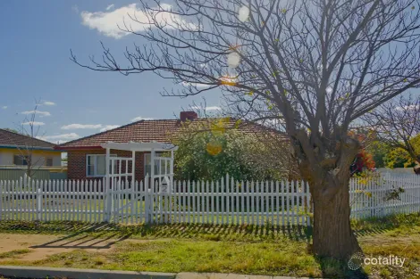 Property photo of 2 Hill Street Merredin WA 6415