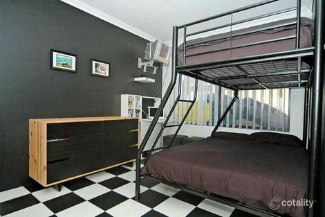 Property photo of 30 Kareela Meander Tapping WA 6065