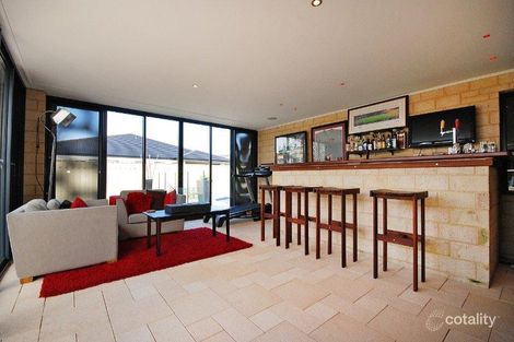 Property photo of 26 Fineview Crescent Carramar WA 6031