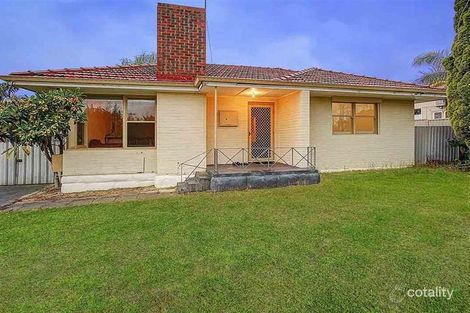 16 Peppering Way, Westminster, WA 6061