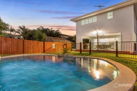 Property photo of 9 Stratton Terrace Wynnum QLD 4178