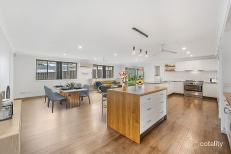 Property photo of 8 Macken Close Edensor Park NSW 2176