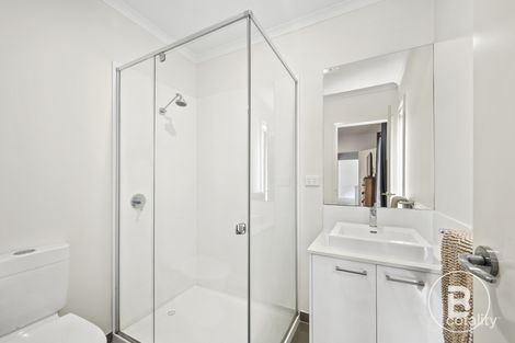 Property photo of 18A Longford Road Alfredton VIC 3350