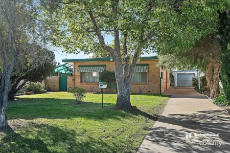 30 CROSSEN ST, ECHUCA, VIC 3564